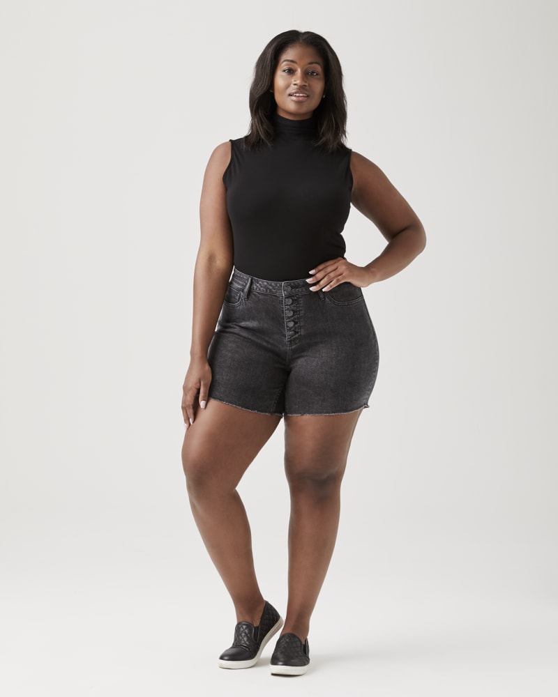 Plus size model with pear body shape wearing Jamaica High-Rise Short by Vigoss | Dia&Co | dia_product_style_image_id:143418